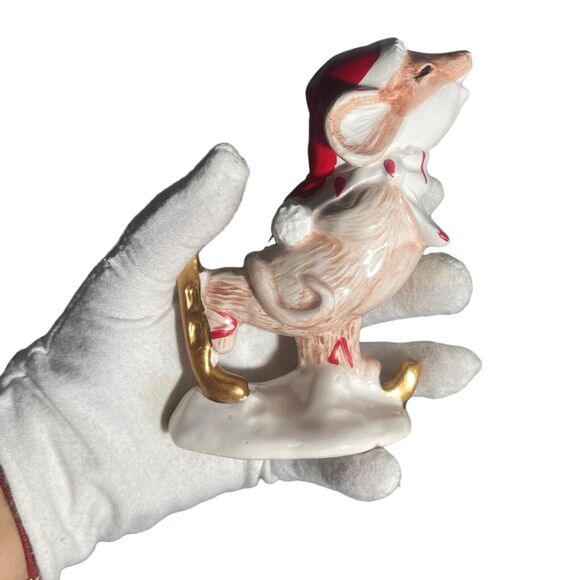 Mouse Mice in Santa Hat Ice Skating Ceramic & Porcelain Figurine Christmas Decor - Picture 7 of 10